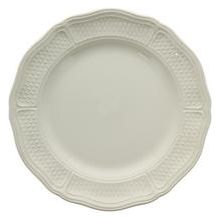 Pont Aux Choux White Dinner